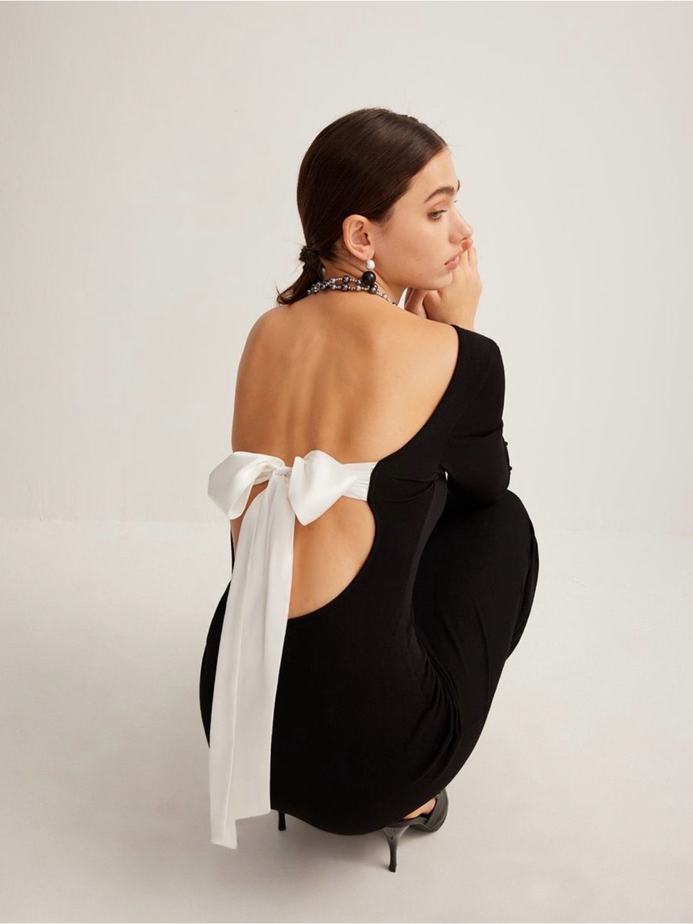 Black White Satin Bow Open Back Long Sleeve Maxi Dress